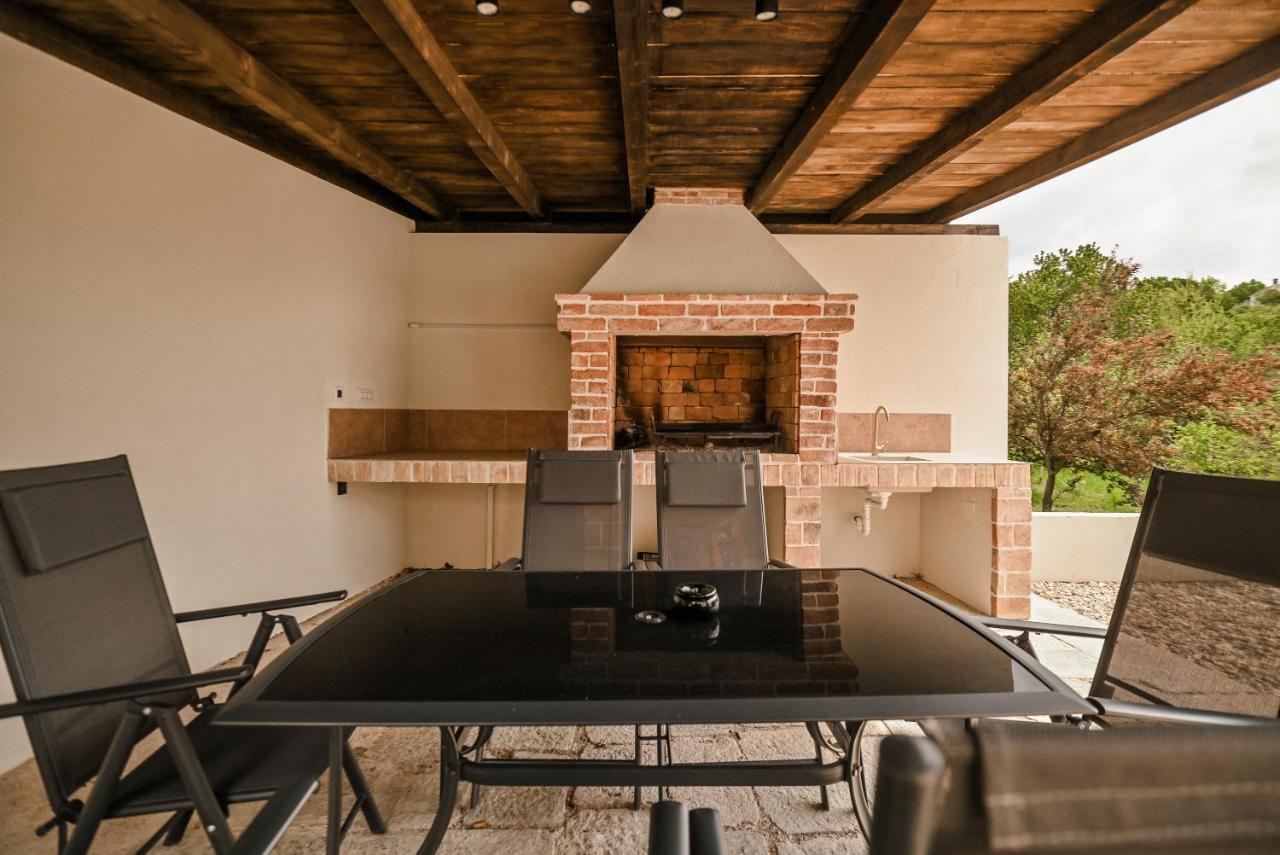 Villa Burra Hreljin Extérieur photo